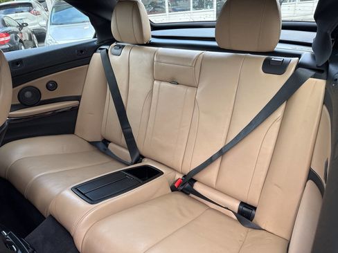 Used 2016 BMW M4 Convertible RWD image 24