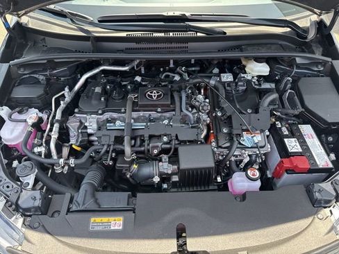 Certified 2026 Toyota Corolla SE AWD/4WD image 30