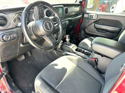 Used 2021 Jeep Gladiator Sport image 5