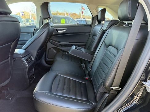 Certified 2024 Ford Edge SEL w/ Convenience Package image 9