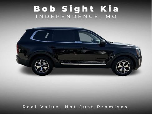 Used 2022 Kia Telluride EX image 20