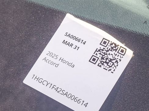 Certified 2025 Honda Accord SE image 28