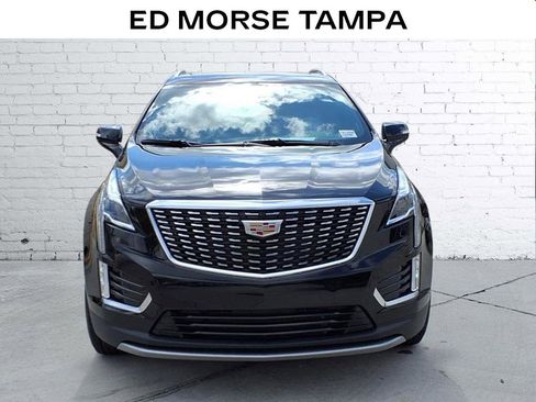 Certified 2025 Cadillac XT5 Premium Luxury AWD/4WD image 6