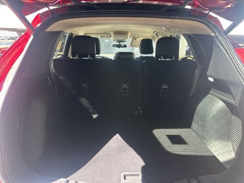 Used 2020 Ford Escape SEL image 40