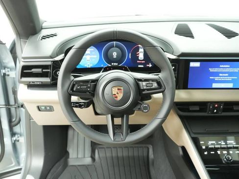 New 2026 Porsche Macan 4 Electric AWD/4WD image 13