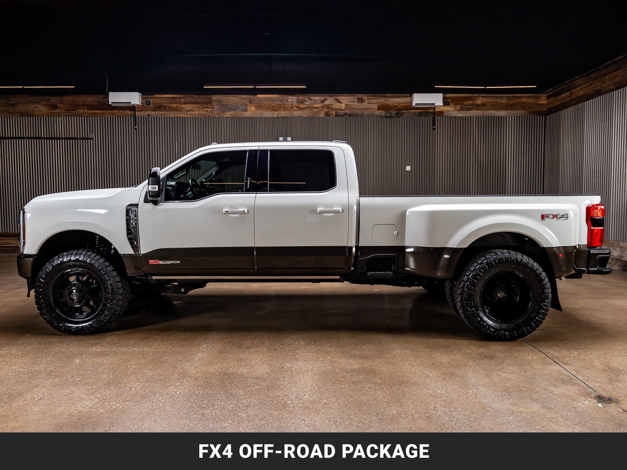 Used 2024 Ford F350 King Ranch AWD/4WD image 6
