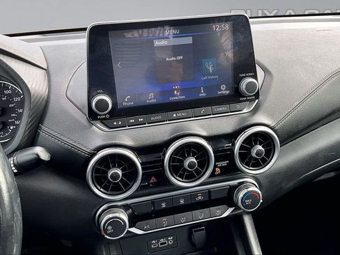 Used 2022 Nissan Sentra SV image 6