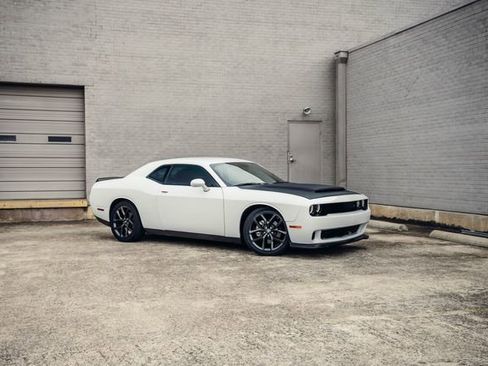 Used 2022 Dodge Challenger R/T w/ Blacktop Package RWD image 18