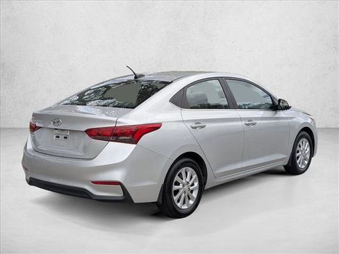 Used 2020 Hyundai Accent SEL FWD image 5
