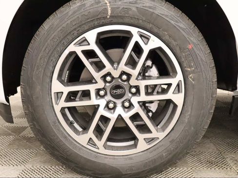 New 2026 Ford Expedition Max Active image 6