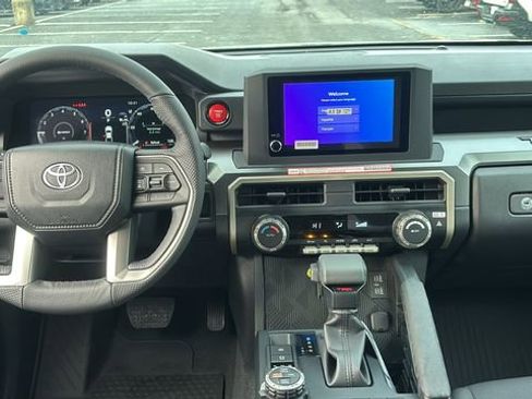 New 2026 Toyota Tacoma TRD Off-Road image 7