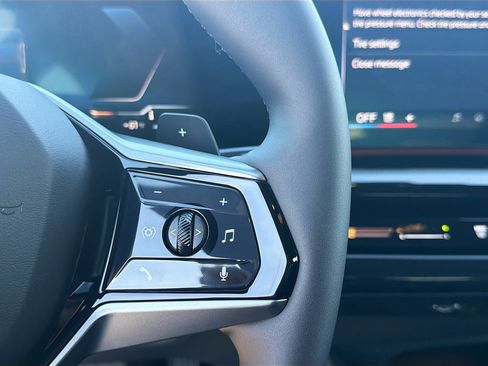 New 2026 BMW 530i w/ Convenience Package image 38