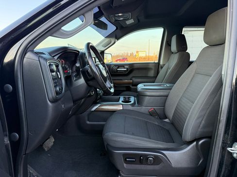 Used 2021 Chevrolet Silverado 1500 RST image 9