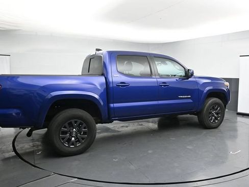 Used 2023 Toyota Tacoma SR5 AWD/4WD image 8