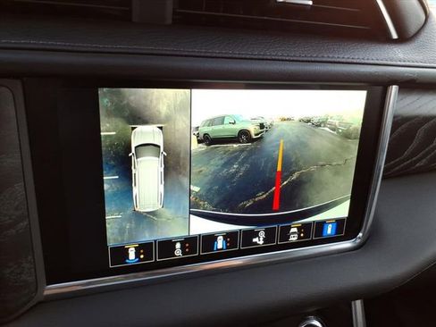 Used 2022 GMC Yukon Denali w/ Max Trailering Package image 34