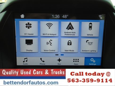 Used 2018 Ford Escape Titanium image 16