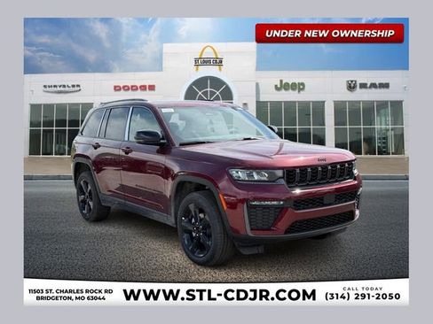 New 2026 Jeep Grand Cherokee Limited w/ Limited Altitude Package AWD/4WD image 1