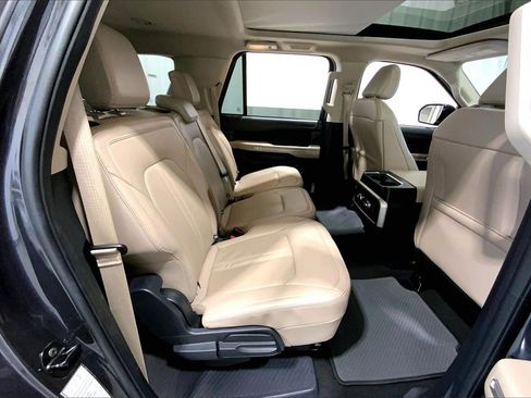 Used 2024 Ford Expedition Max Limited image 20
