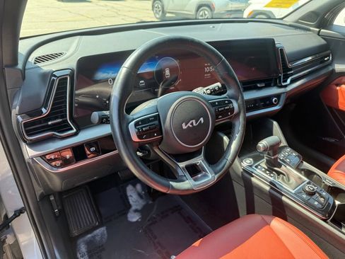 Used 2025 Kia Sportage SX AWD/4WD image 18