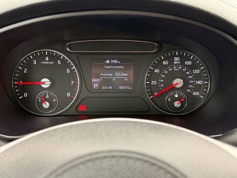 Used 2020 Kia Sorento LX w/ LX I4 Convenience Package image 25