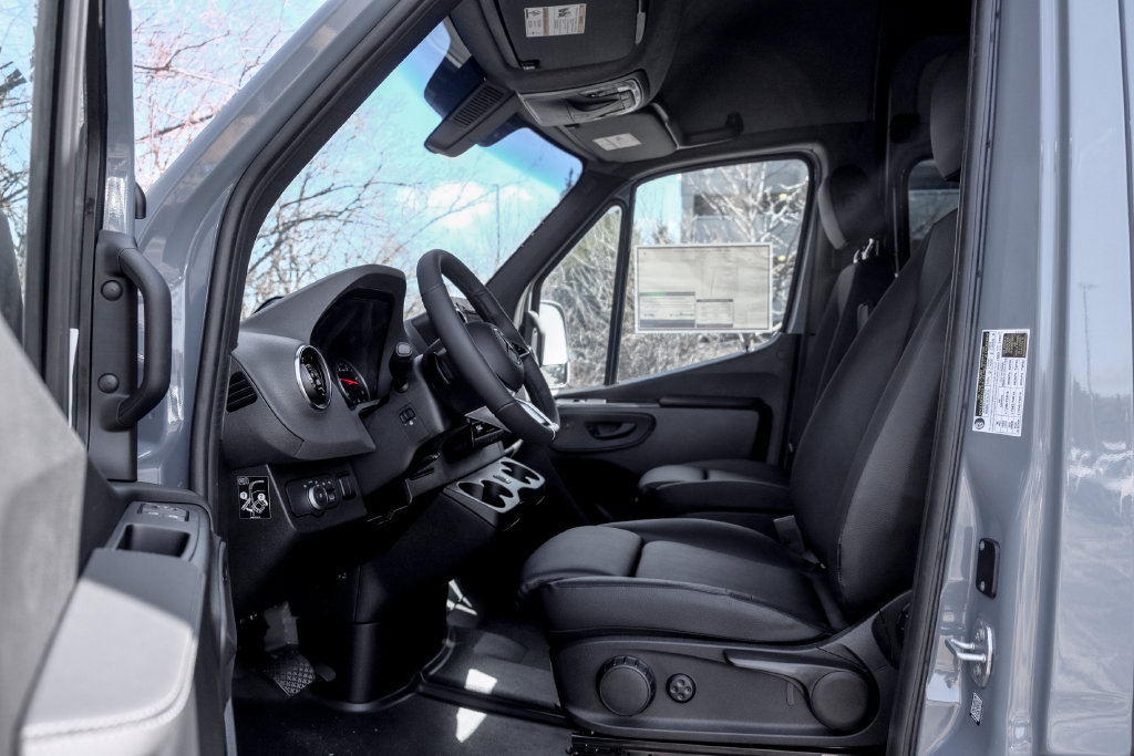 New 2026 Mercedes-Benz Sprinter 2500 image 12