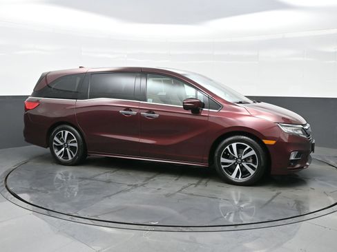 Used 2019 Honda Odyssey Elite image 7