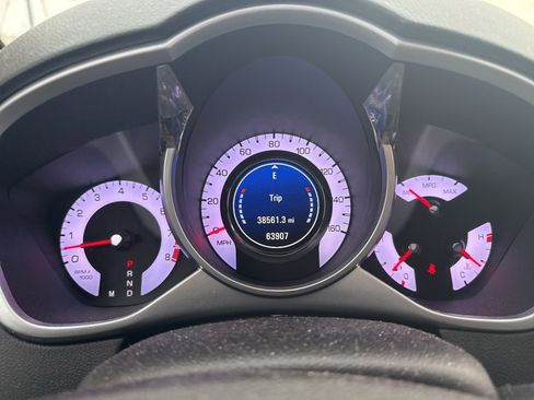 Used 2011 Cadillac SRX Luxury image 9