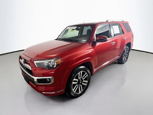 Used 2021 Toyota 4Runner Limited AWD/4WD image 3