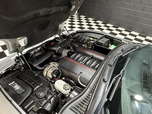 Used 2002 Chevrolet Corvette Convertible w/ Preferred Equipment Group2 image 4