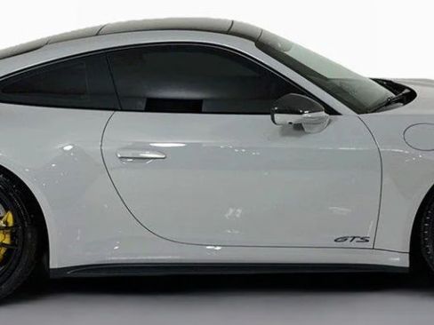 Used 2024 Porsche 911 Carrera GTS RWD image 2