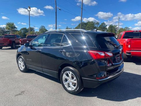 Used 2020 Chevrolet Equinox Premier image 3