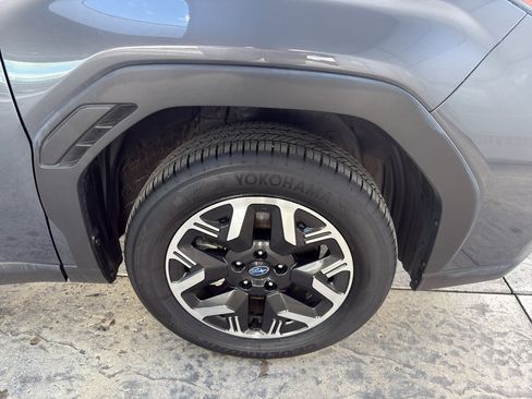 Used 2025 Subaru Forester image 12