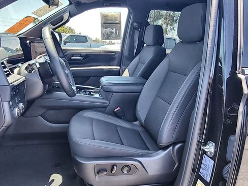 Used 2026 Chevrolet Tahoe LS RWD image 19
