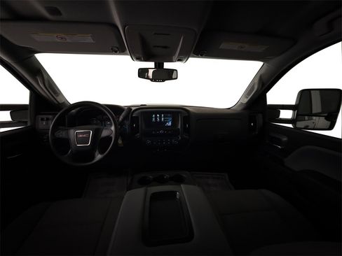 Used 2019 GMC Sierra 2500 2WD Crew Cab w/ Sierra Convenience Package image 14