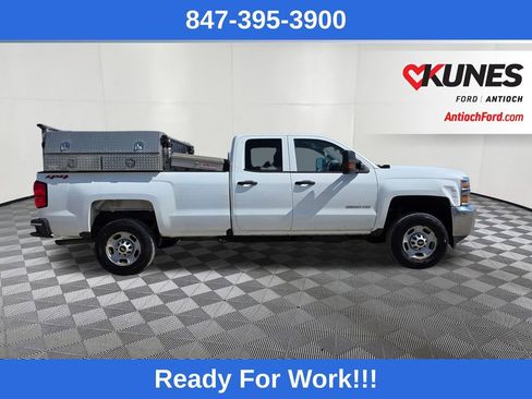 Used 2019 Chevrolet Silverado 2500 W/T w/ WT Convenience Package image 6