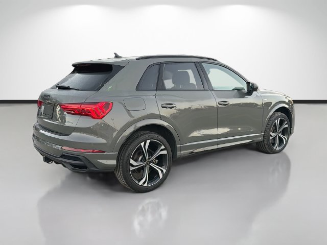 Used 2024 Audi Q3 2.0T Premium Plus AWD/4WD image 3