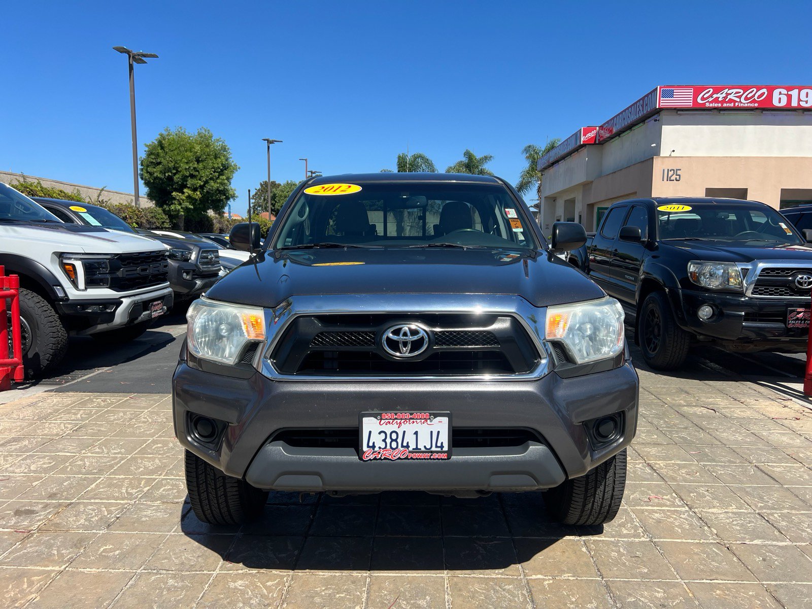 Used 2012 Toyota Tacoma PreRunner w/ SR5 Pkg RWD image 3