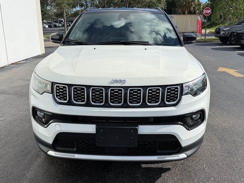 Used 2025 Jeep Compass Limited AWD/4WD image 6