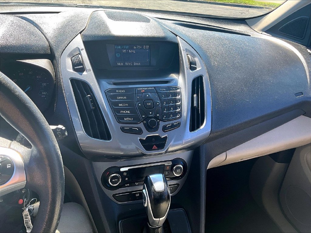 Used 2014 Ford Transit Connect Titanium FWD image 30
