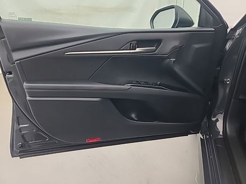 Used 2026 Toyota Camry LE FWD image 23