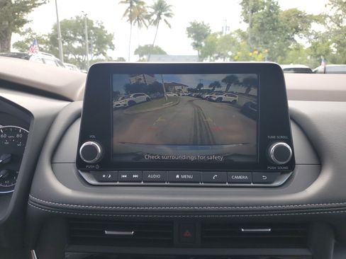 Certified 2023 Nissan Rogue SV image 8