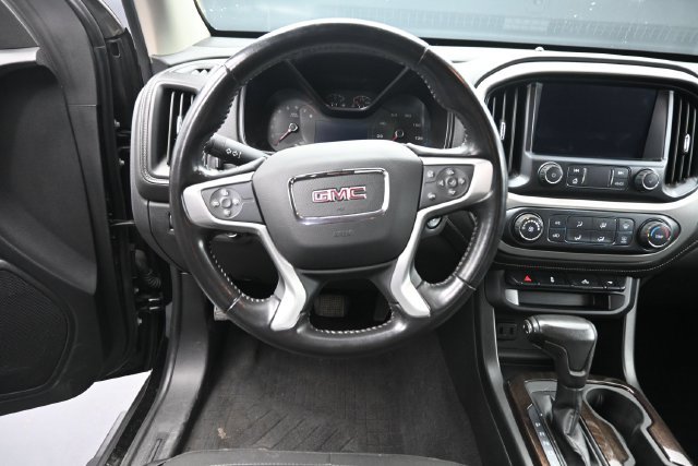 Used 2020 GMC Canyon SLE w/ Elevation Edition AWD/4WD image 19
