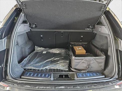 New 2025 Land Rover Range Rover Evoque Dynamic SE image 7