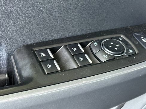 Used 2024 Ford F250 XLT w/ FX4 Off-Road Package AWD/4WD image 12