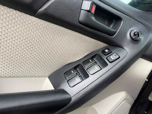 Used 2011 Kia Forte EX FWD image 11