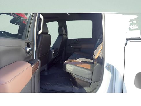 Used 2023 Chevrolet Silverado 2500 High Country w/ Z71 Off-Road Package AWD/4WD image 18