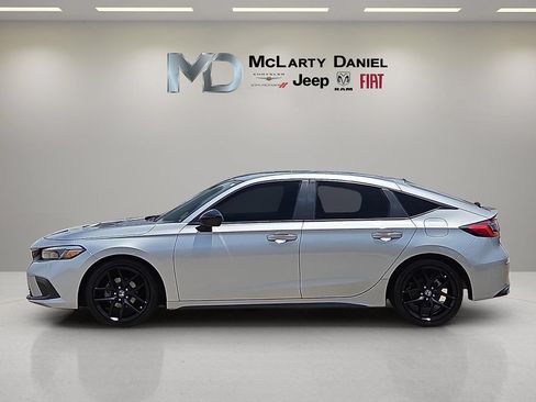 Used 2024 Honda Civic Sport image 3