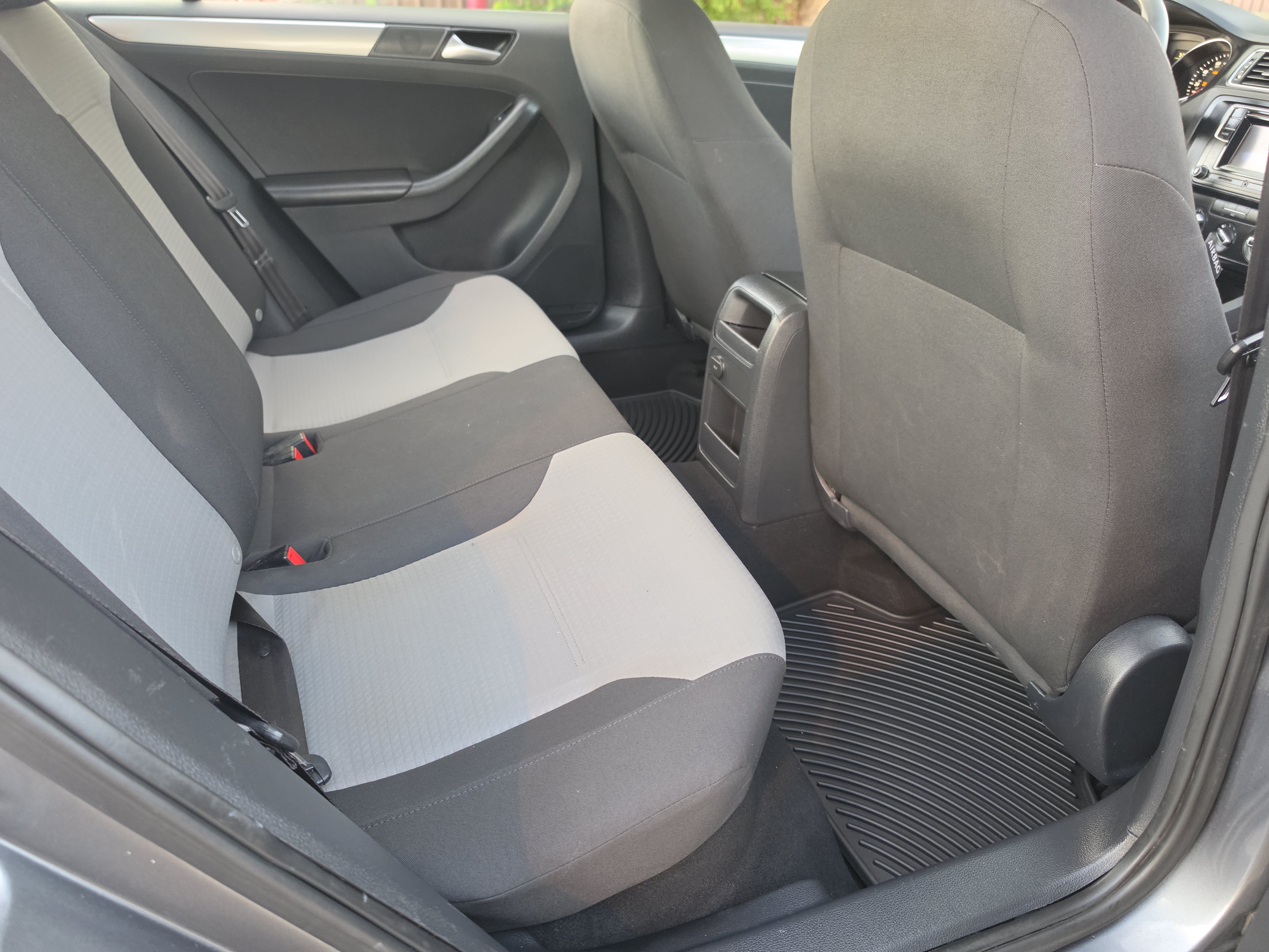 Used 2017 Volkswagen Jetta S FWD image 16
