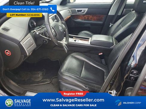 Used 2011 Jaguar XF Premium image 9
