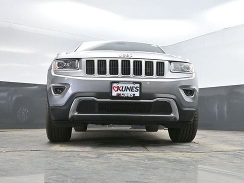 Used 2015 Jeep Grand Cherokee Limited w/ Trailer Tow Group IV image 45